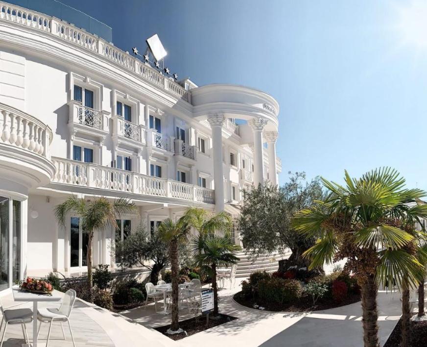 Pascucci Hotel